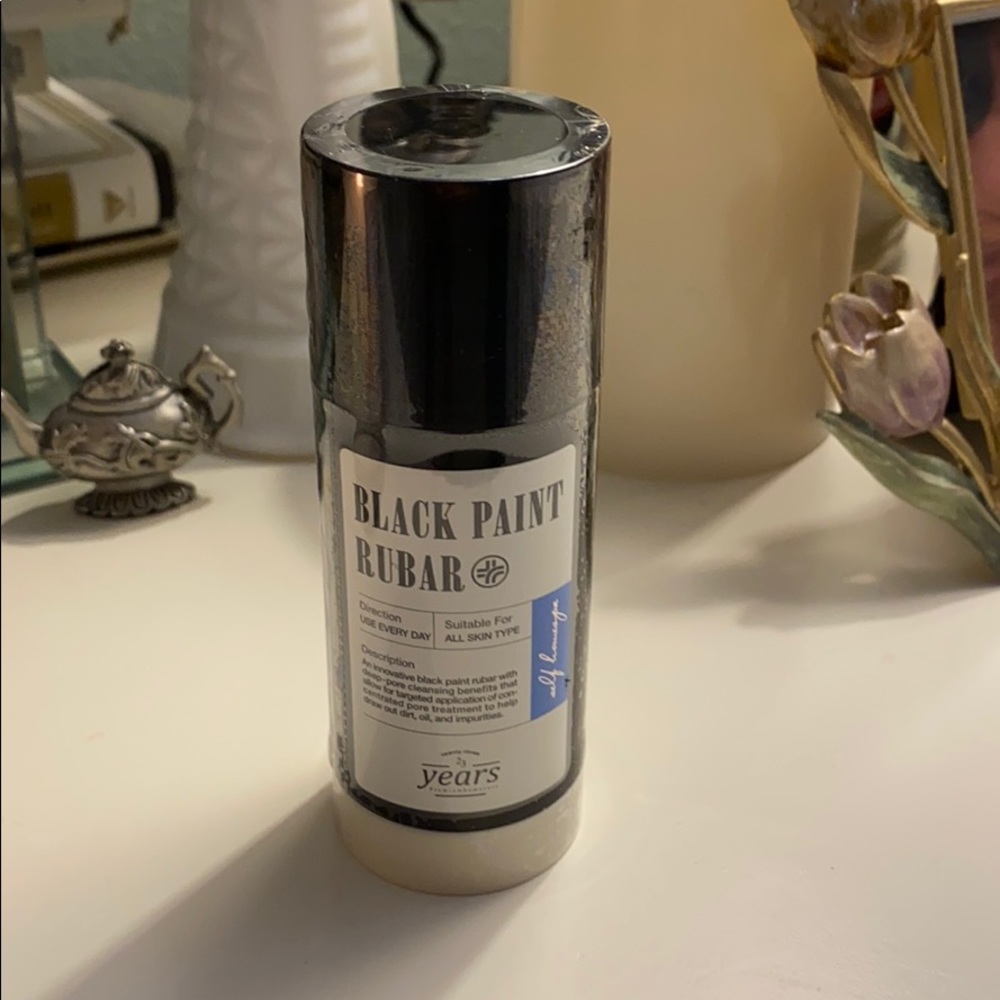 Black Paint Rubar